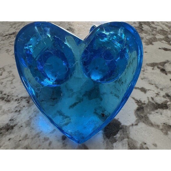 Vintage 2 Blue Birds of Happiness On Heart Art Glass Signed Leo Ward 1993 - Picture 5 of 5